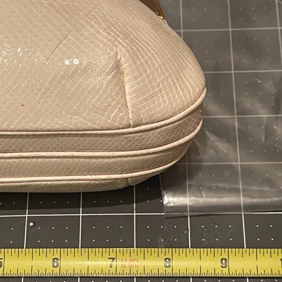 Vintage Finessa La Mode  white Karung Snake  Handbag and comb and Mirror - Picture 10 of 12